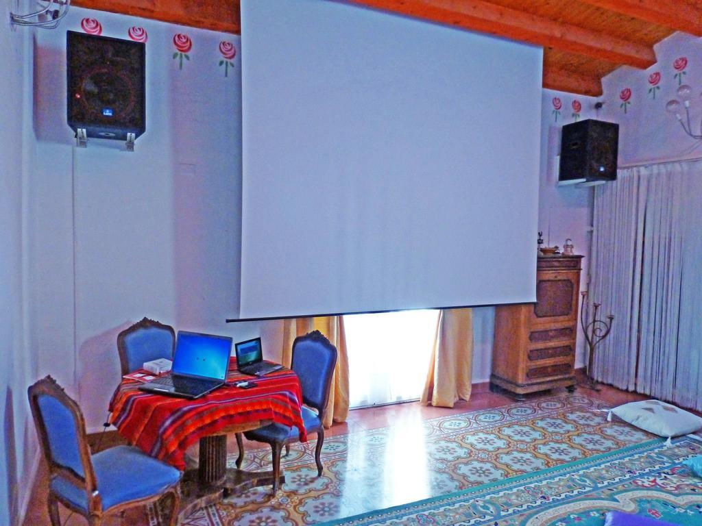 Vucciria Hostel Palerme Extérieur photo